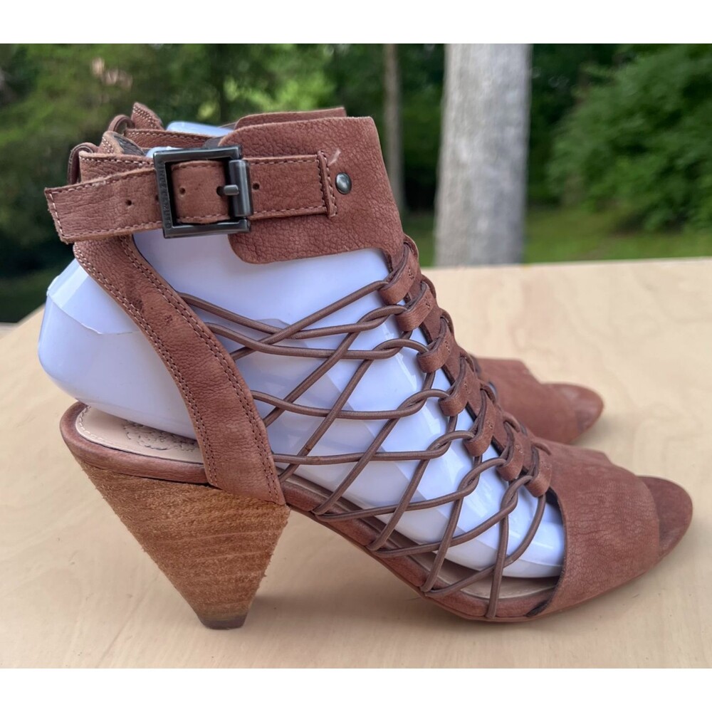 Vince Camuto Evel Womens 7.5 M Caged Sandal Open Toe Leather Heels Dark Taupe